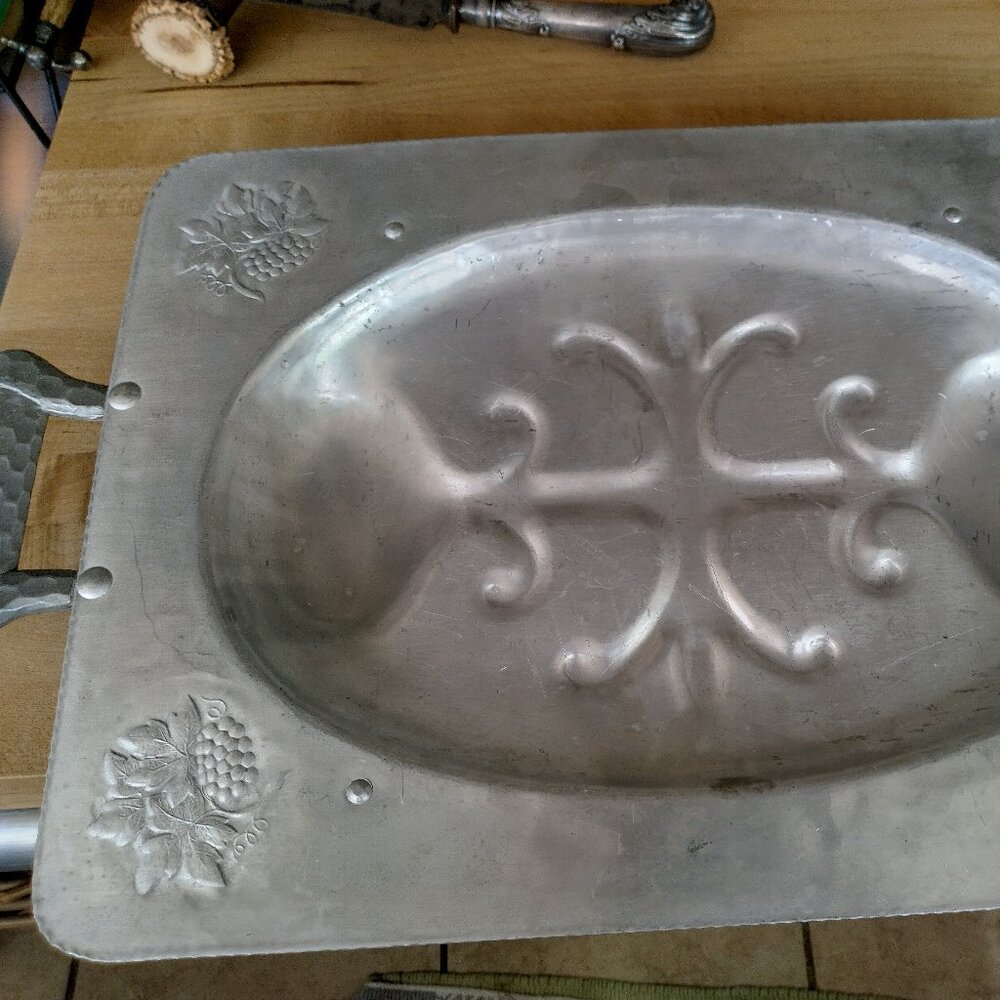 Antique aluminum serving platter for meats; footed, hammered handles, Holidays!